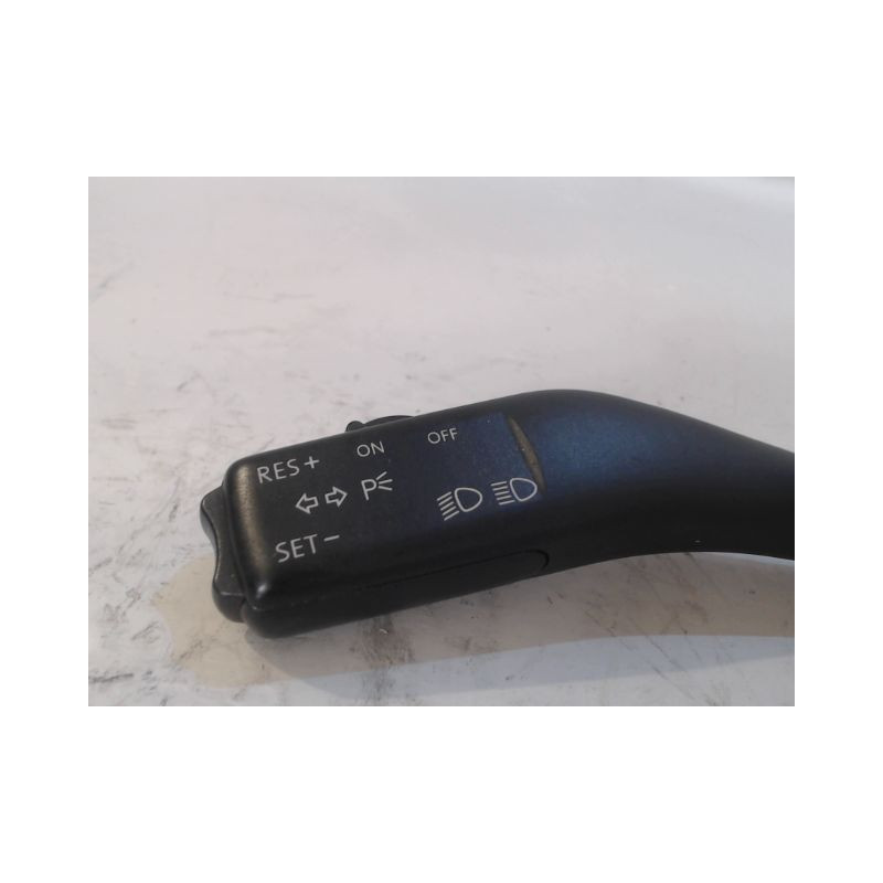 COMMANDE CLIGNOTANT VOLKSWAGEN GOLF V 2003-2009
