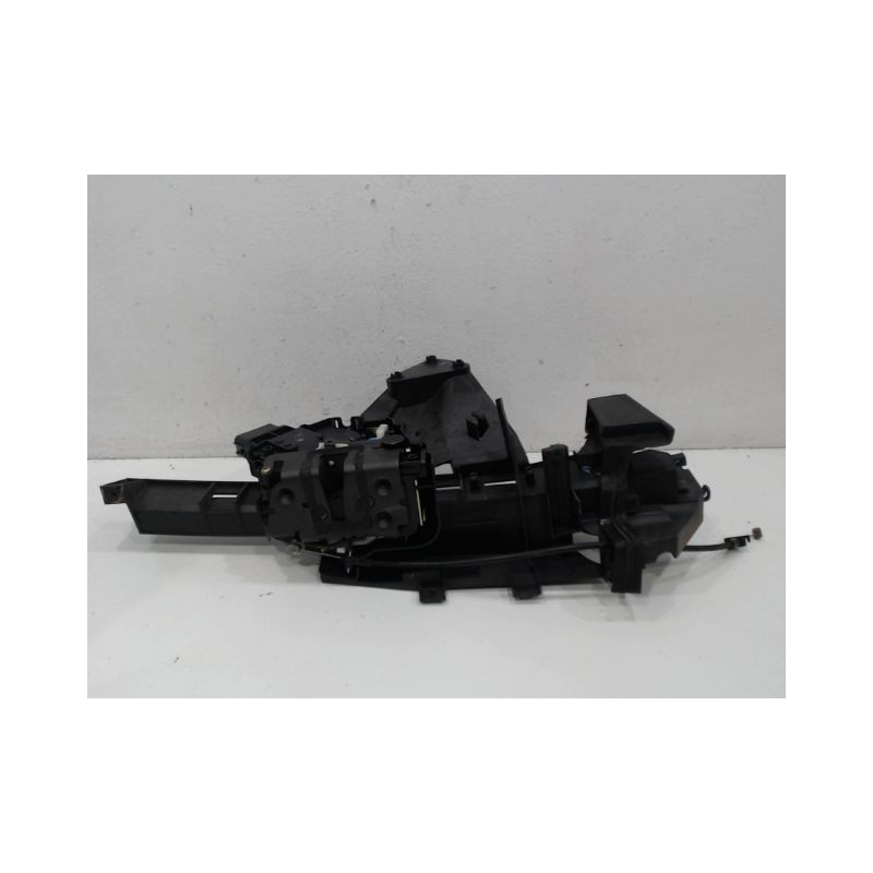 SERRURE PORTE AVANT DROIT FORD FOCUS