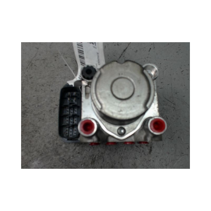 UNITE HYDRAULIQUE ABS TOYOTA YARIS