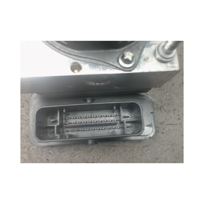 UNITE HYDRAULIQUE ABS DACIA SANDERO