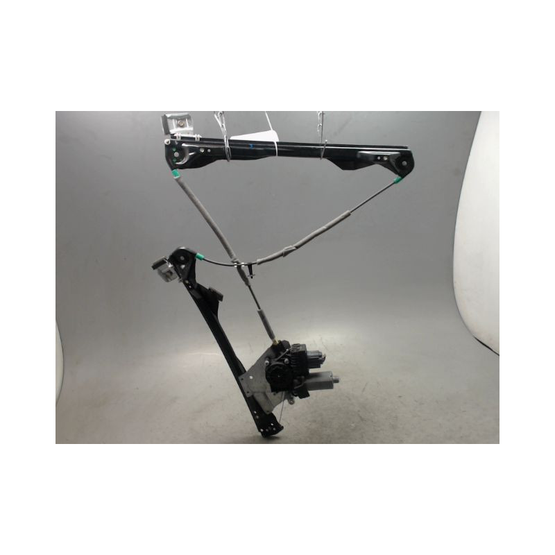 MECANISME+MOTEUR LEVE-GLACE AVANT DROIT FORD FOCUS