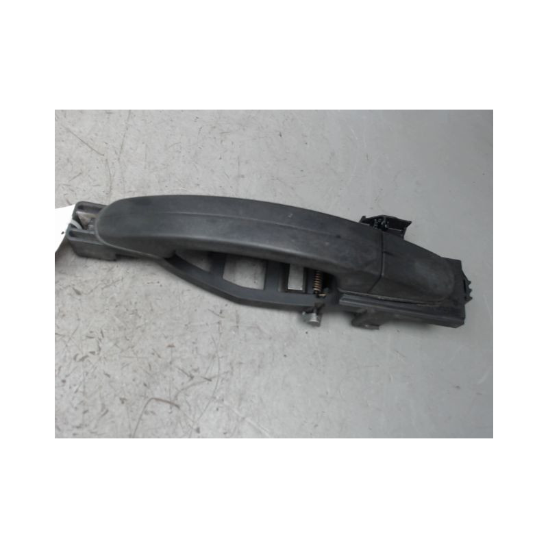 POIGNEE EXTERIEURE PORTE AVANT DROIT FORD FOCUS
