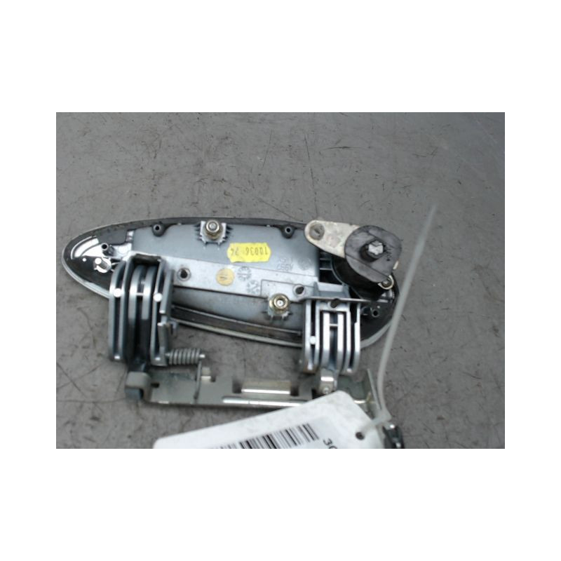 POIGNEE EXTERIEURE PORTE AVANT GAUCHE FIAT PUNTO