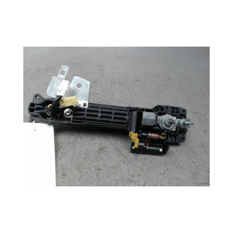 POIGNEE EXTERIEURE PORTE AVANT GAUCHE SUZUKI SWIFT