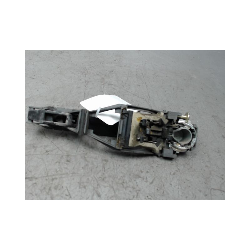 POIGNEE EXTERIEURE PORTE AVANT DROIT VOLKSWAGEN POLO