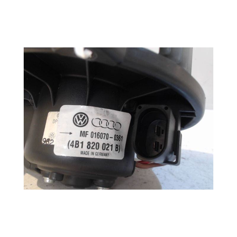 MOTEUR VENTILATEUR CHAUFFAGE AUDI A6 97-2001