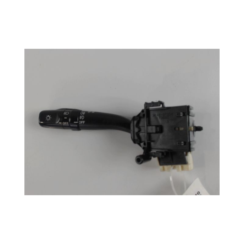 COMMANDE CLIGNOTANT TOYOTA AVENSIS VERSO 01-03