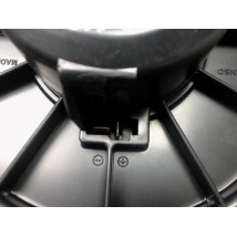 MOTEUR VENTILATEUR CHAUFFAGE TOYOTA AVENSIS