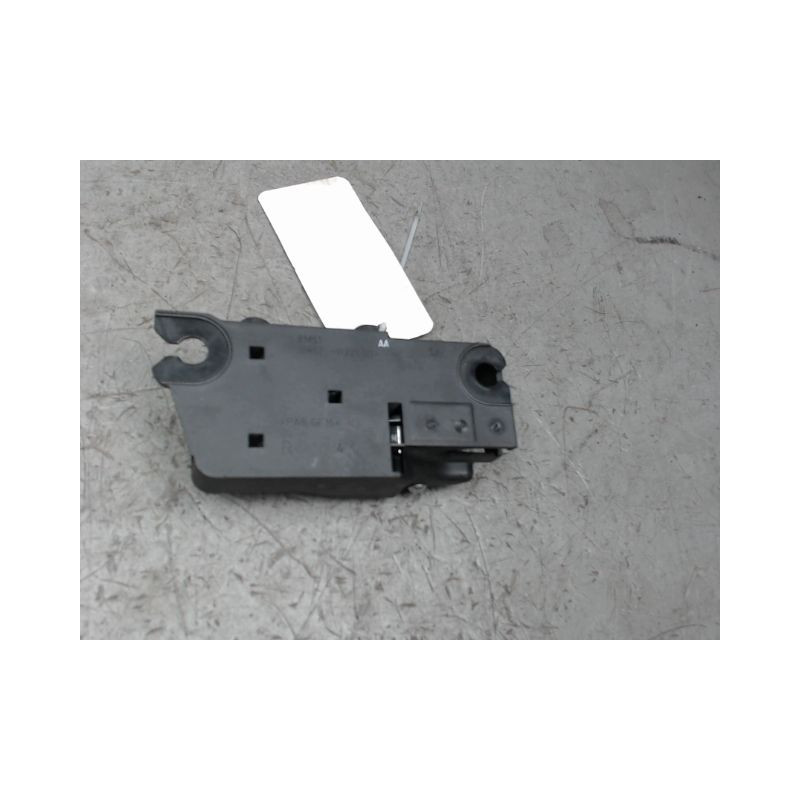 POIGNEE INTERIEURE PORTE AVANT DROIT FORD FOCUS