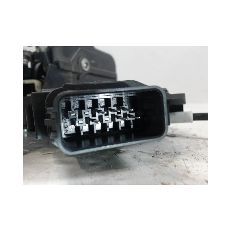 SYSTEME CONDAMNATION AVANT DROIT FORD FOCUS 2008-