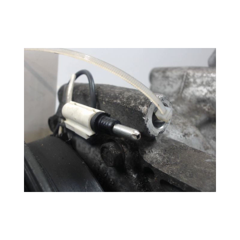 COMPRESSEUR AIR CONDITIONNE RENAULT CLIO II PH.2 01-06