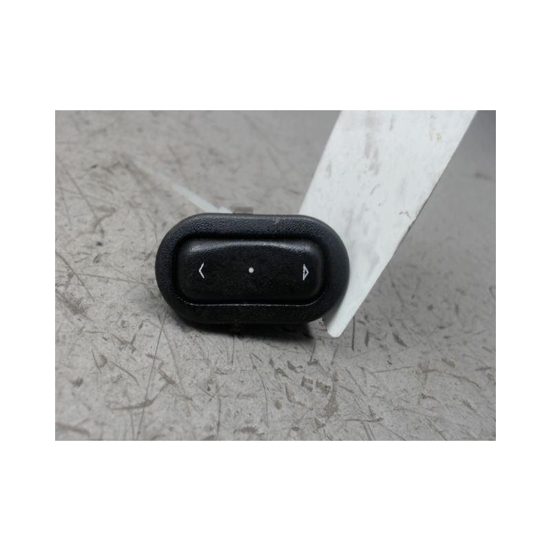 COMMANDE LEVE-GLACE PORTE AVD OPEL ZAFIRA