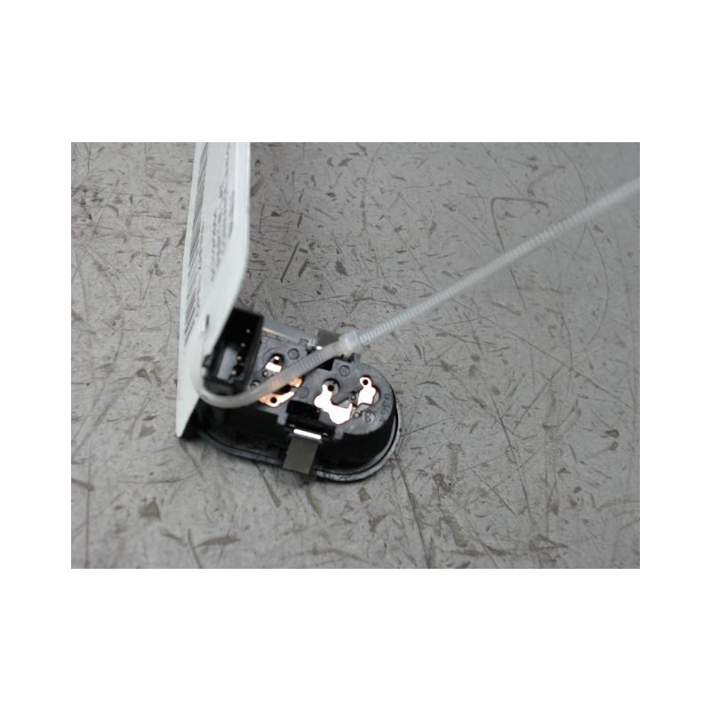COMMANDE LEVE-GLACE PORTE AVD OPEL ZAFIRA