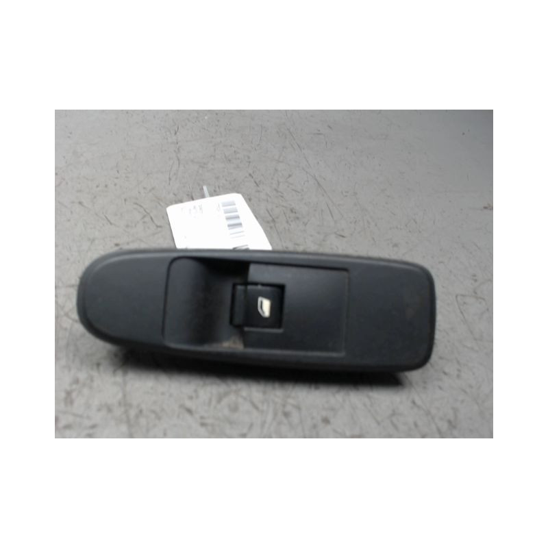 COMMANDE LEVE-GLACE PORTE AVD CITROEN C4