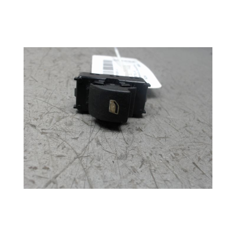 COMMANDE LEVE-GLACE PORTE AVD CITROEN C4