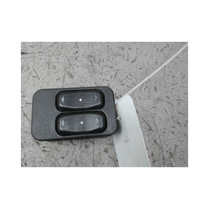 COMMANDE LEVE-GLACE PORTE AVG OPEL MERIVA