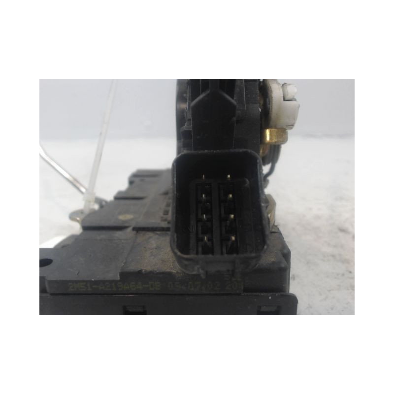 SYSTEME CONDAMNATION AVANT DROIT FORD FOCUS 98-04