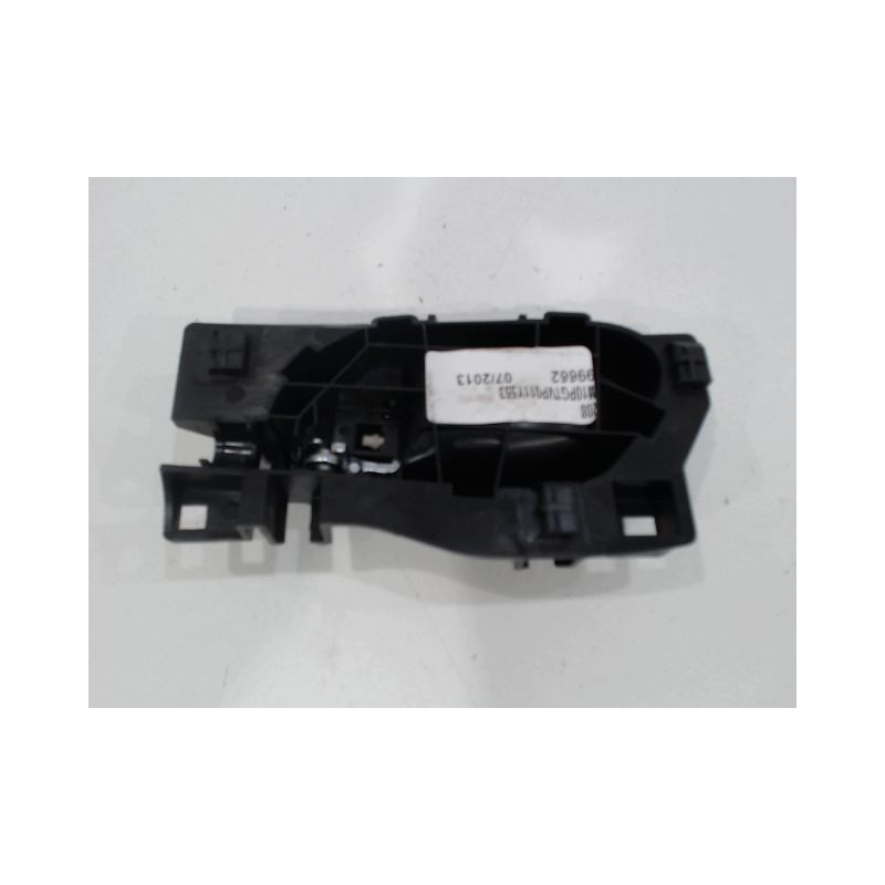 POIGNEE INTERIEURE PORTE AVANT DROIT PEUGEOT 208