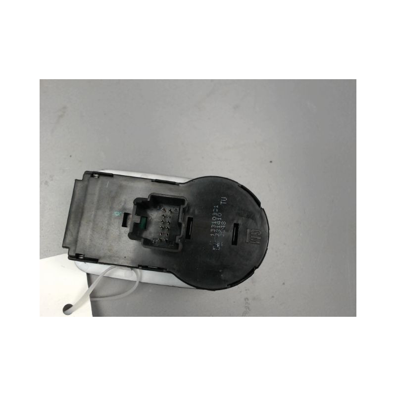 COMMANDE ECLAIRAGE OPEL CORSA