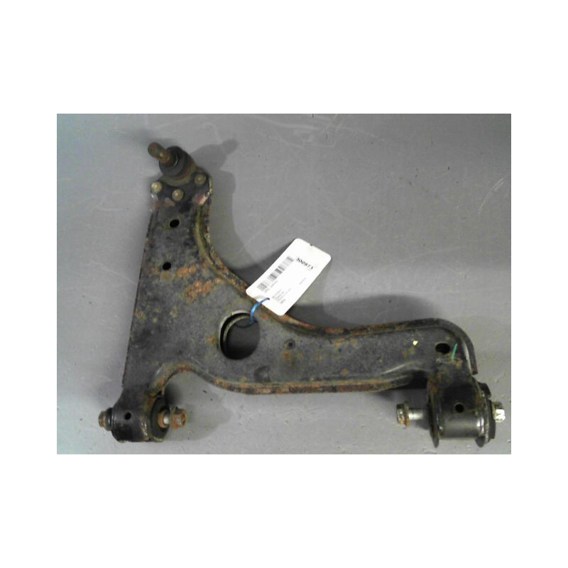 TRIANGLE INFERIEUR AVANT DROIT OPEL ZAFIRA