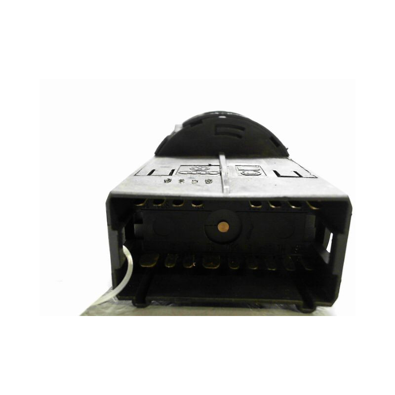 COMMANDE ECLAIRAGE VOLKSWAGEN NEWBEETLE