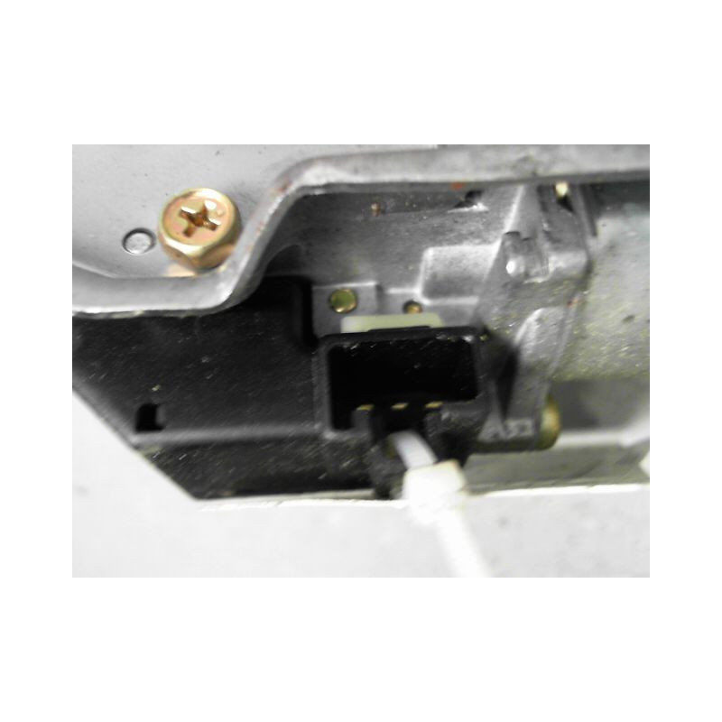 MOTEUR ESSUIE-GLACE ARRIERE TOYOTA COROLLA