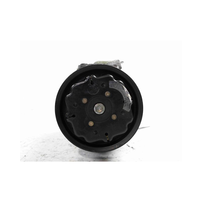 COMPRESSEUR AIR CONDITIONNE VOLKSWAGEN POLO 02-05