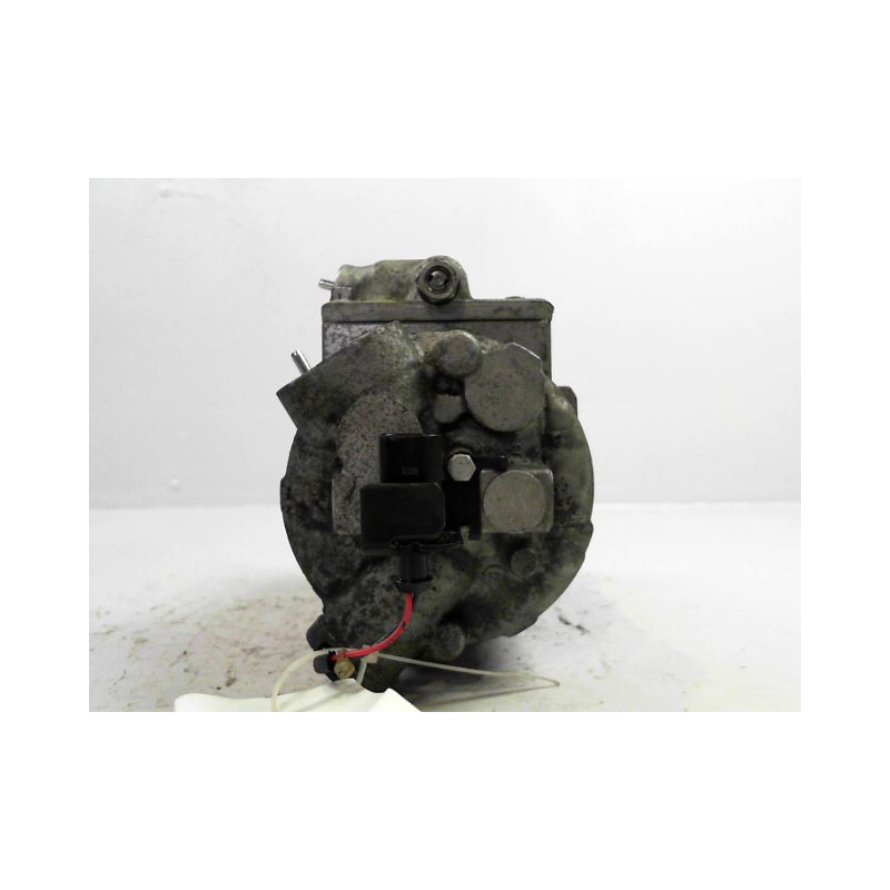 COMPRESSEUR AIR CONDITIONNE VOLKSWAGEN POLO 02-05