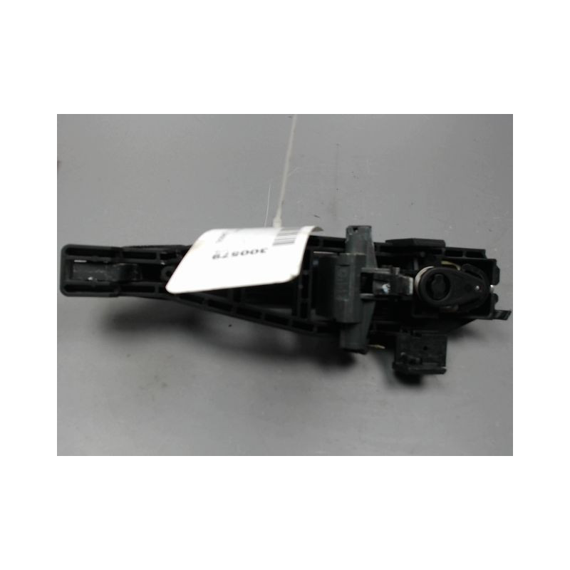 POIGNEE EXTERIEURE PORTE AVANT GAUCHE FORD FOCUS