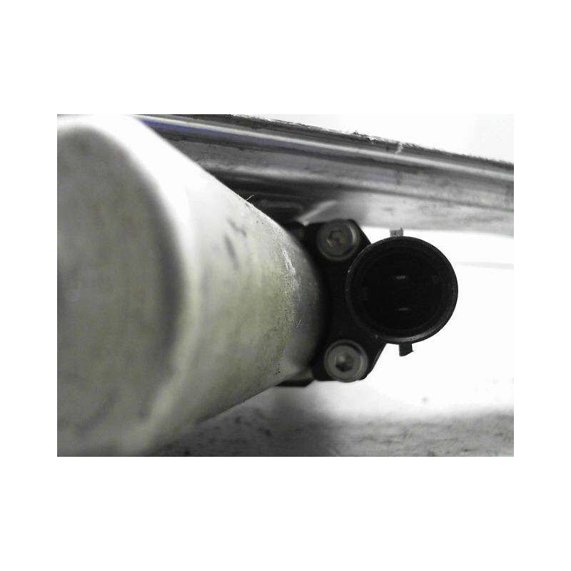 MECANISME+MOTEUR LEVE-GLACE AVANT DROIT DACIA SANDERO