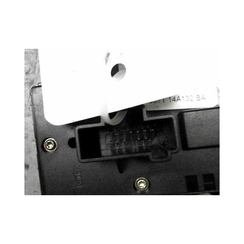 COMMANDE LEVE-GLACE PORTE AVG FORD MONDEO