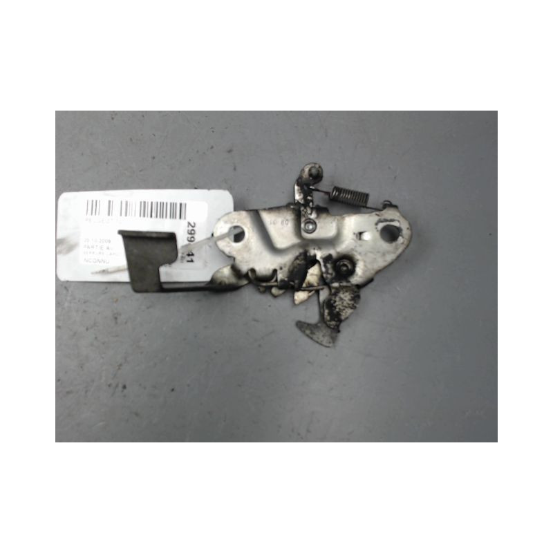 SERRURE CAPOT PEUGEOT 107