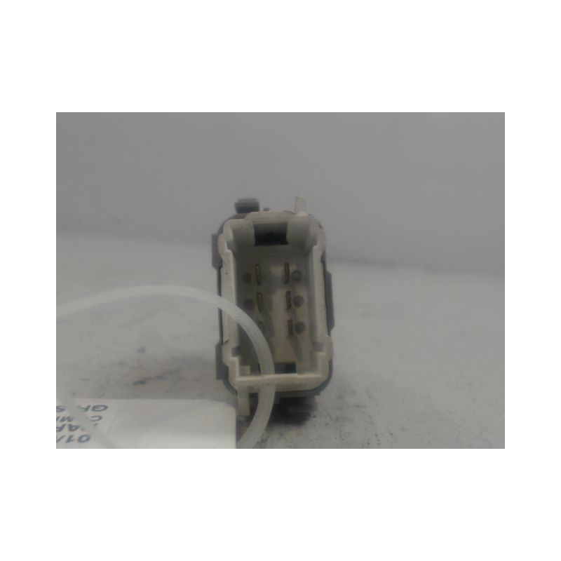 COMMANDE LEVE-GLACE PORTE ARD RENAULT VELSATIS