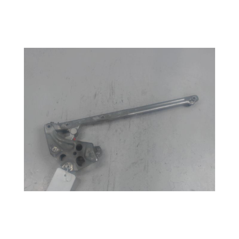 COMPAS DROIT CAPOT MERCEDES E320