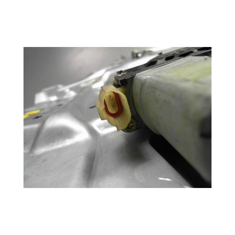 MECANISME+MOTEUR LEVE-GLACE AVANT DROIT KIA CERATO