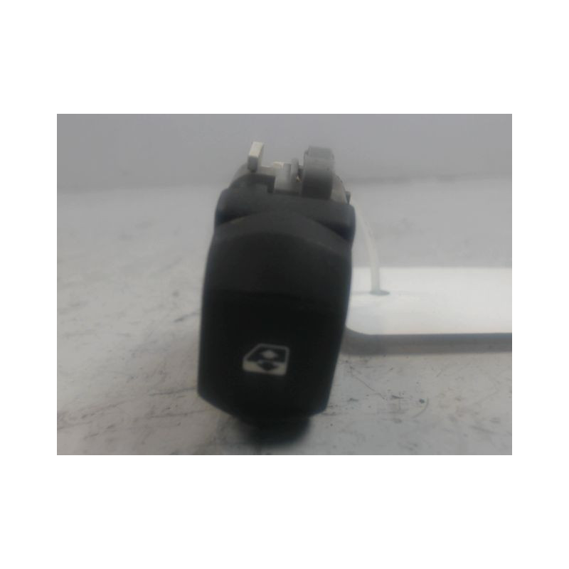 COMMANDE LEVE-GLACE PORTE ARG RENAULT VELSATIS