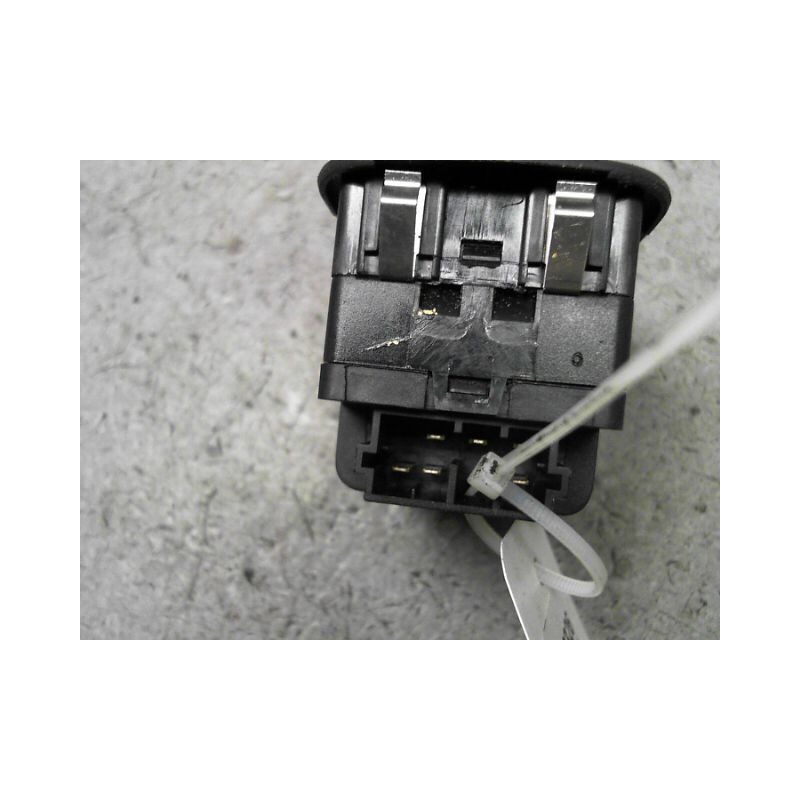 COMMANDE LEVE-GLACE PORTE AVG PEUGEOT 206