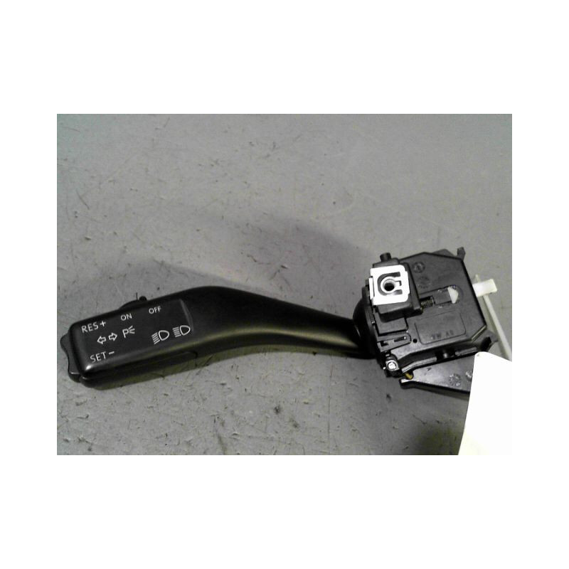 COMMANDE CLIGNOTANT VOLKSWAGEN GOLF