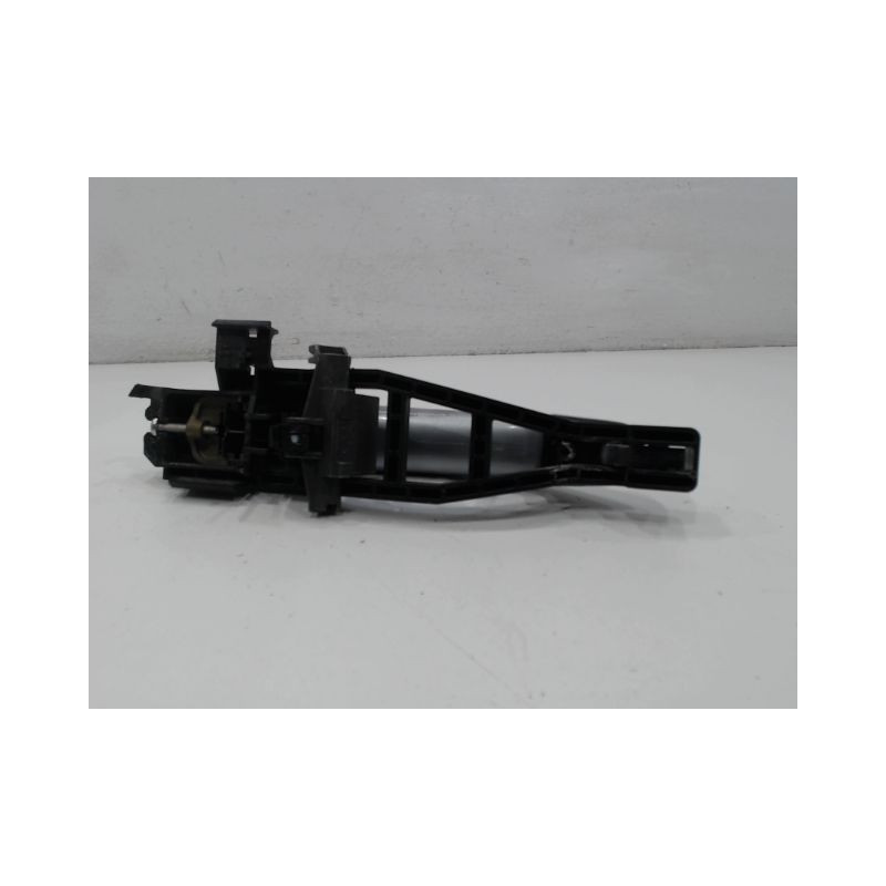 POIGNEE EXTERIEURE PORTE ARRIERE GAUCHE FORD FOCUS