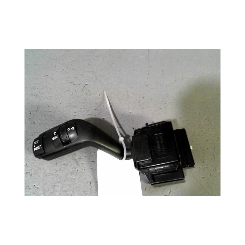 COMMANDE CLIGNOTANT FORD FOCUS