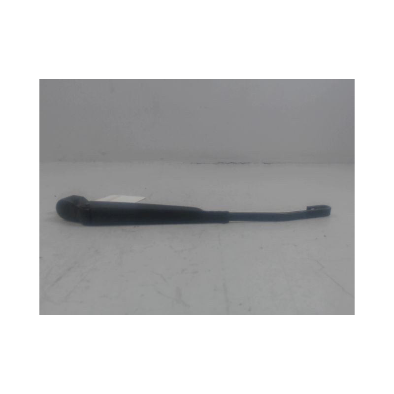 BRAS ESSUIE-GLACE ARRIERE FORD FOCUS COUPE 98-04