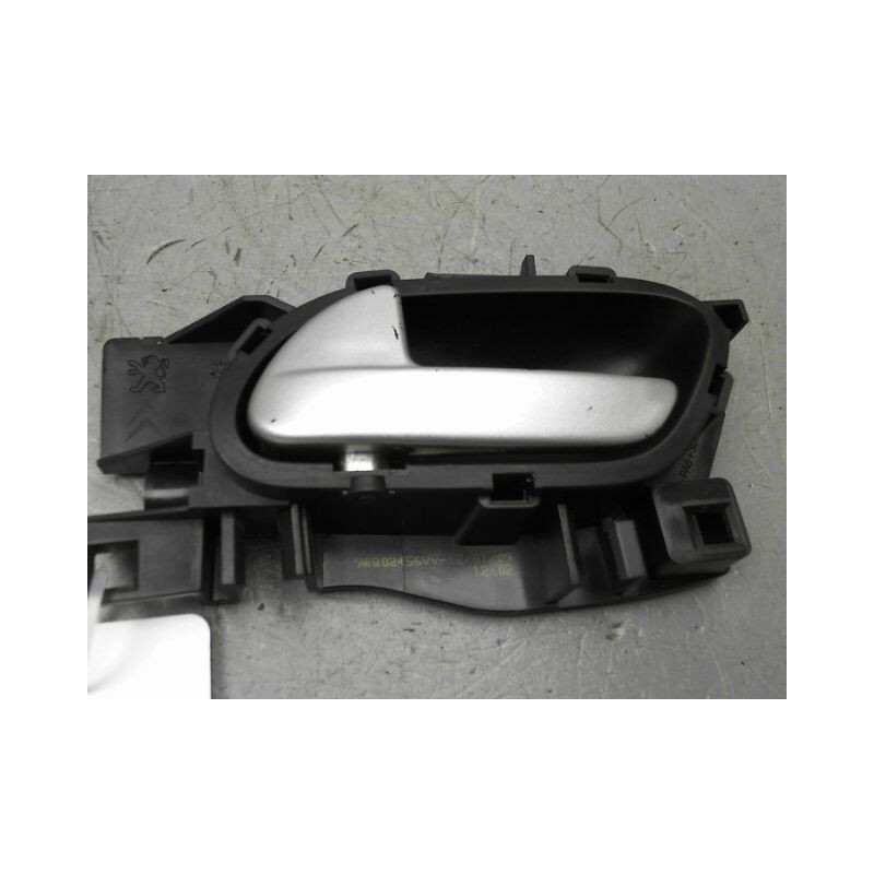 POIGNEE INTERIEURE PORTE AVANT GAUCHE PEUGEOT 207 2006-2013