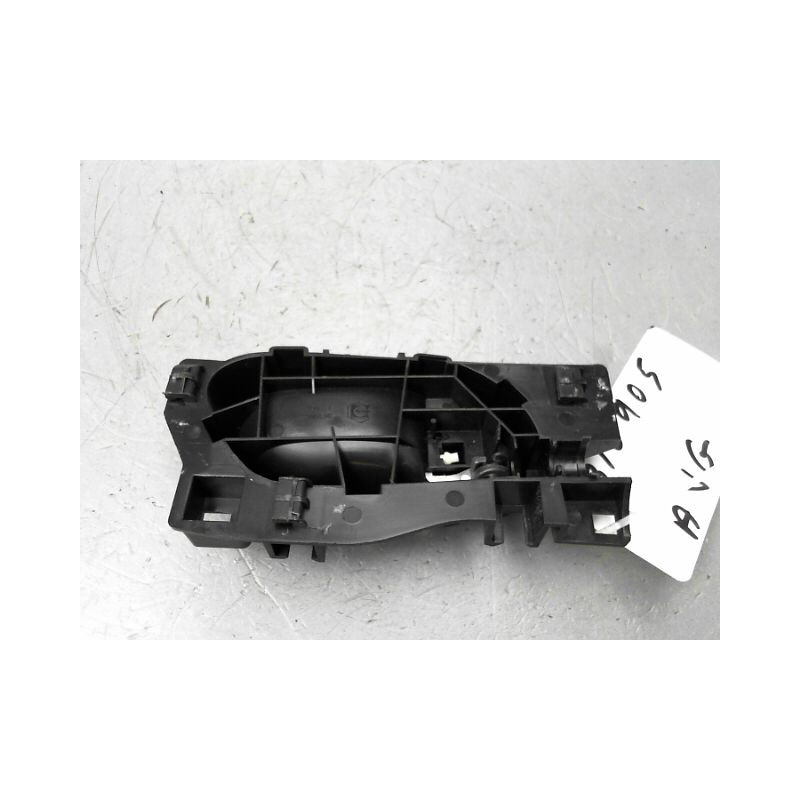 POIGNEE INTERIEURE PORTE AVANT GAUCHE PEUGEOT 207 2006-2013