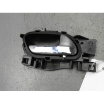 POIGNEE INTERIEURE PORTE AVANT DROIT PEUGEOT 207 2006-2013