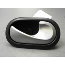 POIGNEE INTERIEURE PORTE AVANT DROIT RENAULT CLIO ESTATE III Phase 2 2009-2012