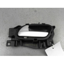 POIGNEE INTERIEURE PORTE AVANT GAUCHE PEUGEOT 207 2006-2013