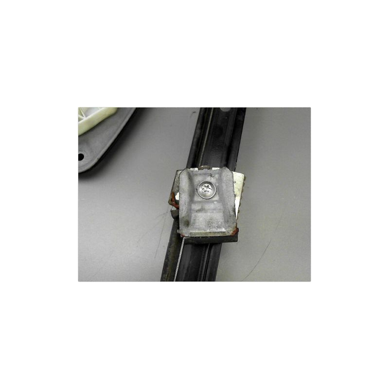 MECANISME LEVE-GLACE AVANT GAUCHE VOLKSWAGEN JETTA 05-10