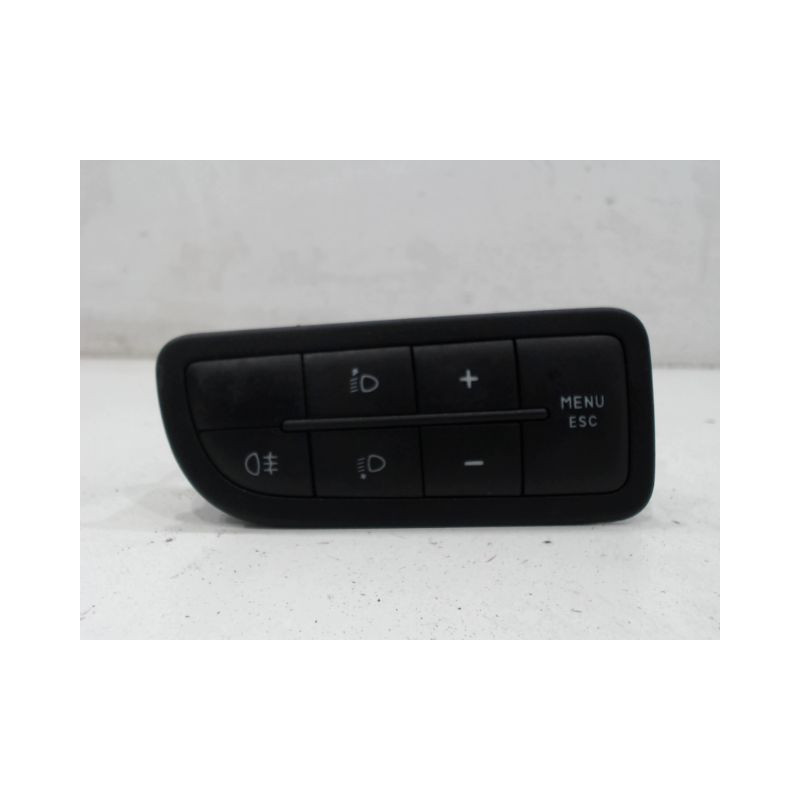 INTERIEUR COMMANDE PHARES FIAT PUNTO
