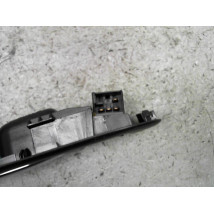 COMMANDE LEVE-GLACE PORTE AVD VOLKSWAGEN GOLF