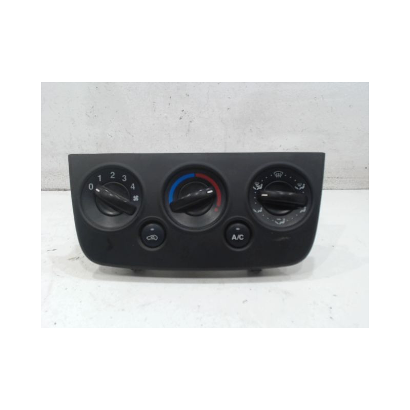 COMMANDE DE CHAUFFAGE FORD FIESTA
